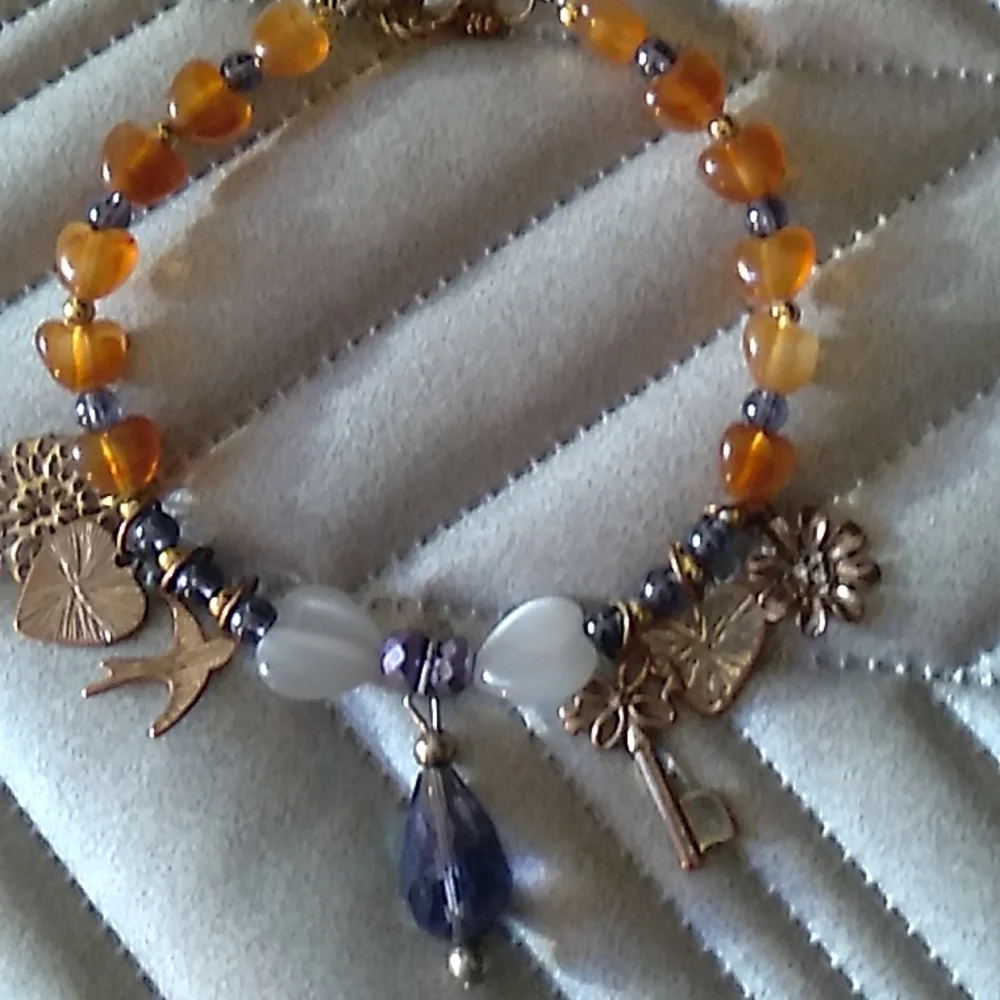 Handmade bracelet - Picture 2 of 3